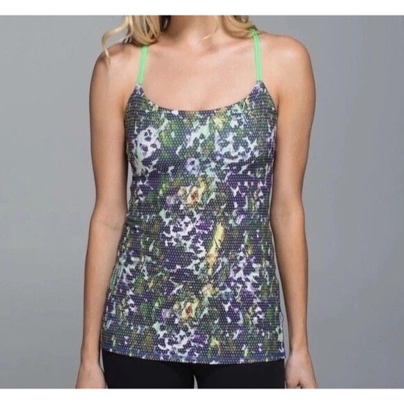 LULULEMON Dancing Warrior Tank Top Power Bra Women’s Size 6 Athletic Gym Floral - Picture 1 of 13